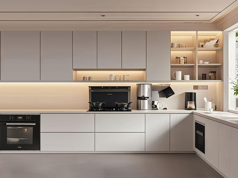 خزانة مطبخ حديثة فاخرة مخصصة للمنزل، منظمة عملية، تصميمات داخلية منطقية